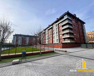 Vista exterior de Pis de lloguer en Torrejón de Ardoz amb Aire condicionat i Terrassa