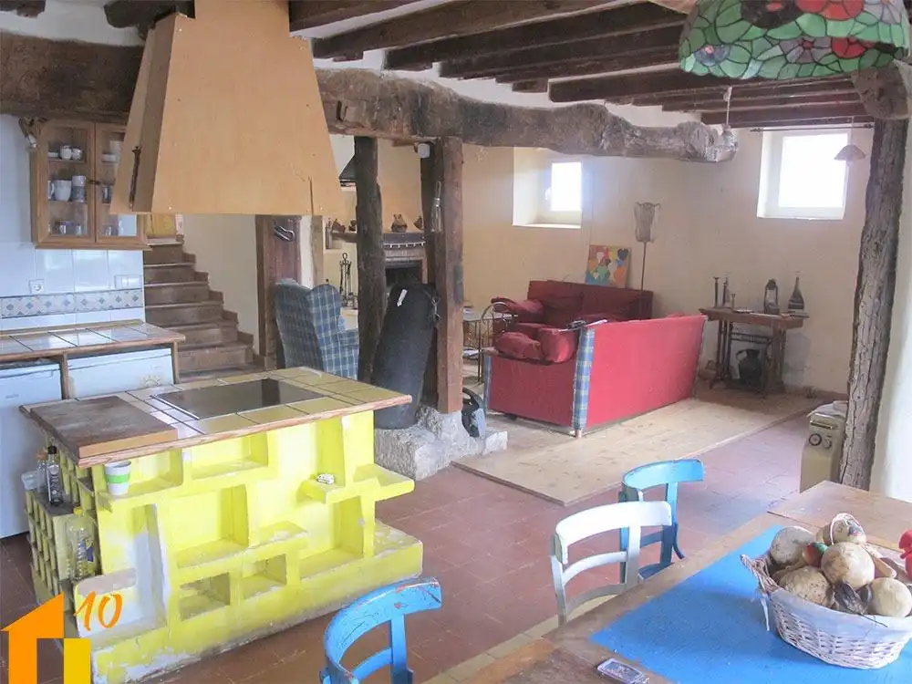 Living room of Houses for sale in Revillarruz  with Heating and Storage room