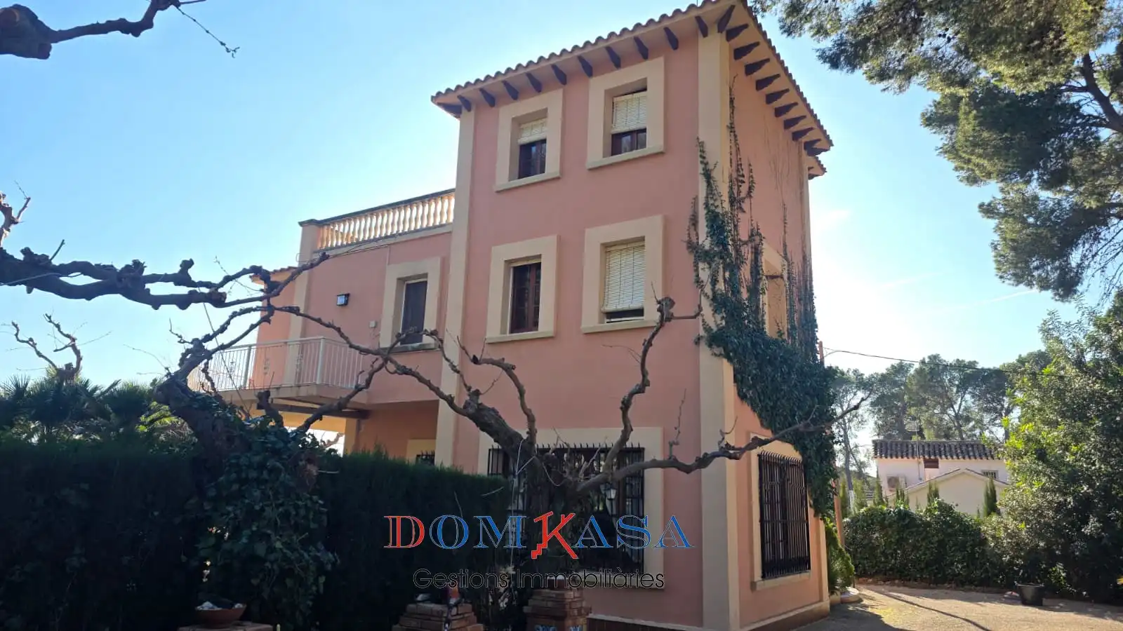 Vista exterior de Casa o xalet en venda en Tortosa amb Calefacció, Jardí privat i Terrassa