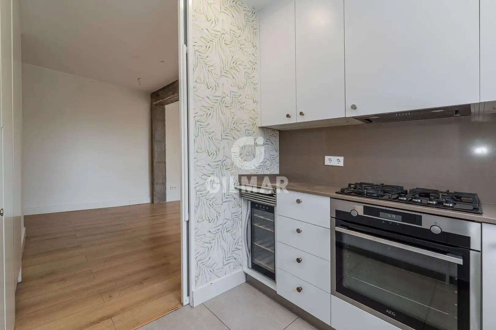 Cocina de Piso en venta en Madrid con Calefacción y Balcón