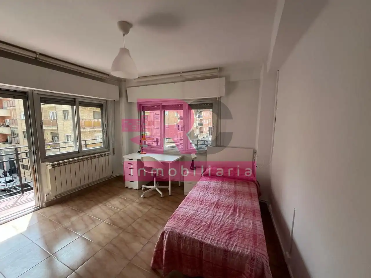 Bedroom of Flat for rent in Salamanca  with Heating, Storage room and Furnished