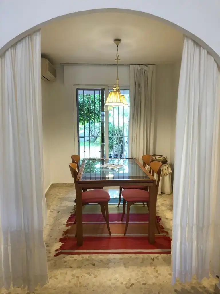 Esszimmer von Einfamilien-Reihenhaus zur Miete in Murcia mit Klimaanlage, Privatgarten und Abstellraum