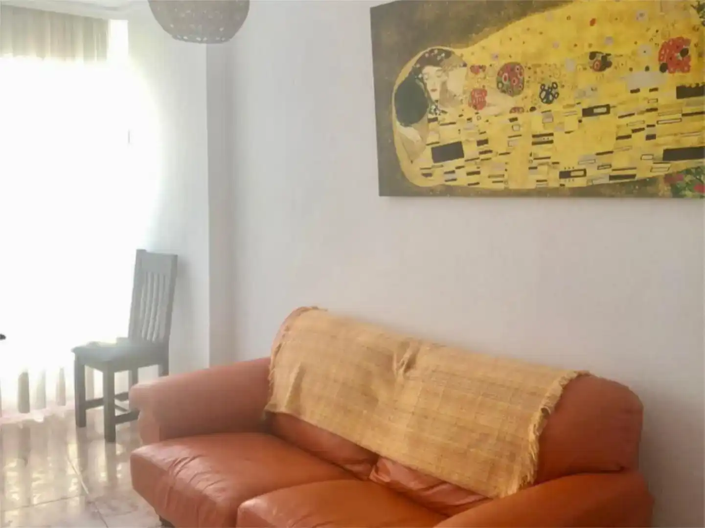 Sala d'estar de Dúplex de lloguer en Algeciras amb Aire condicionat, Moblat i Rentadora