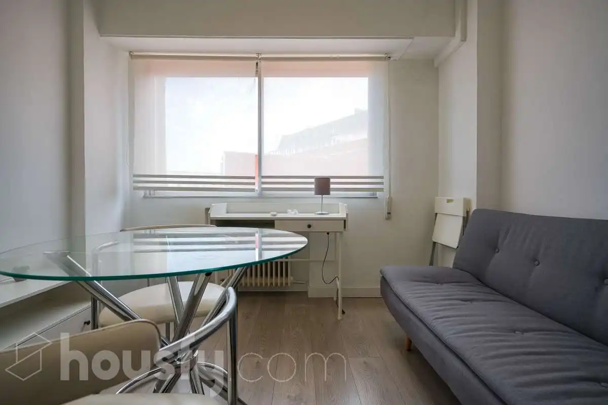 Living room of Study for sale in Madrid  with Air Conditioner and Heating