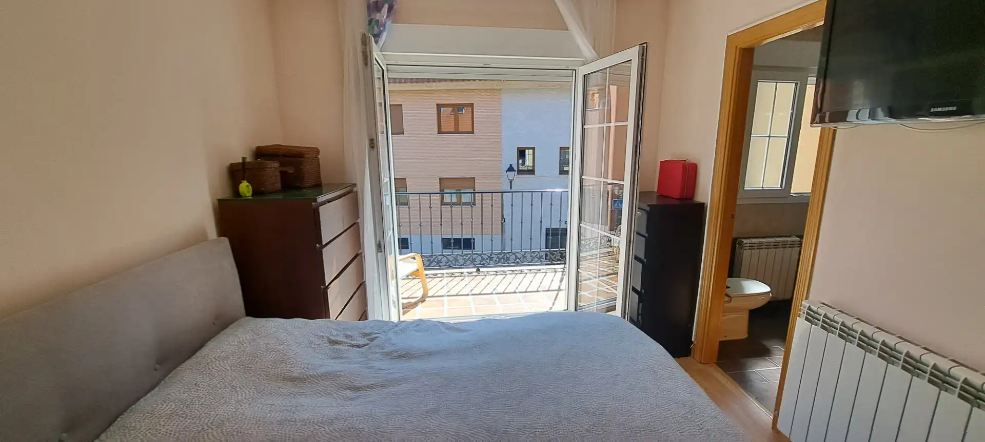 Bedroom of Detached homes for sale in Pedrezuela  with Heating and Terrace