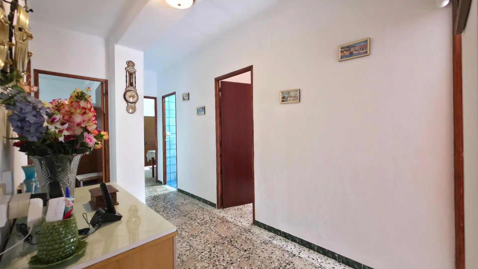 Houses for sale in Arcos de la Frontera  with Private garden and Storage room