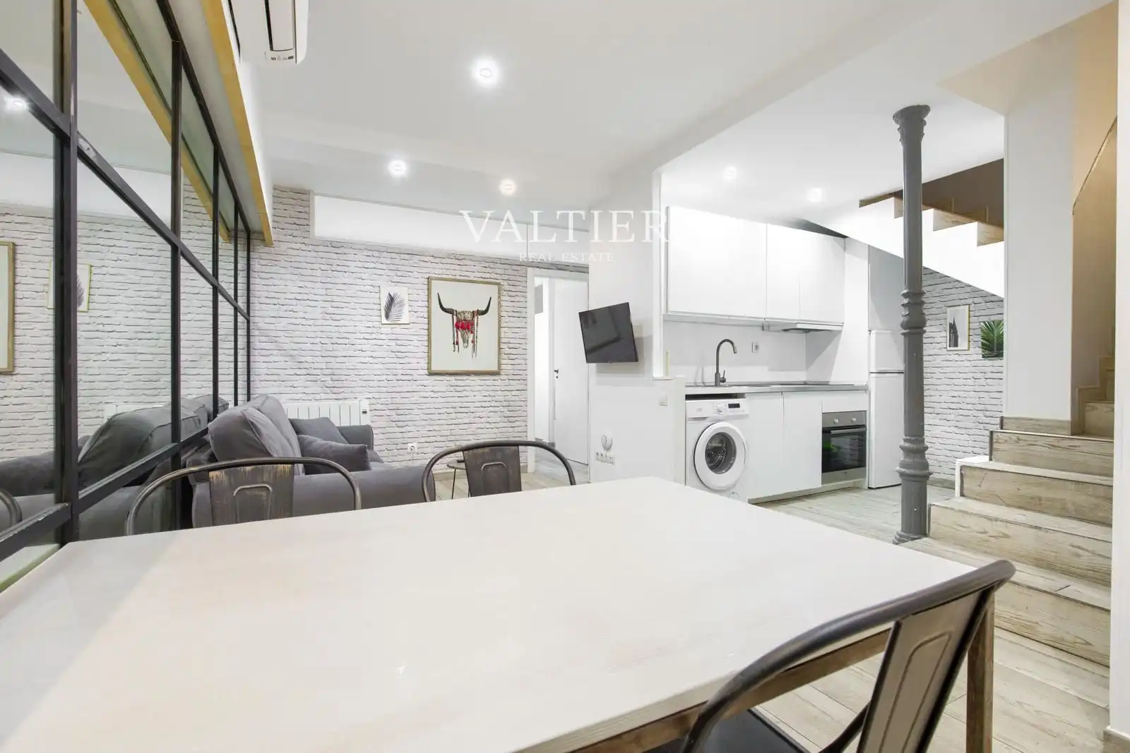 Flat for rent in GARCÍA CEA, Valdeacederas