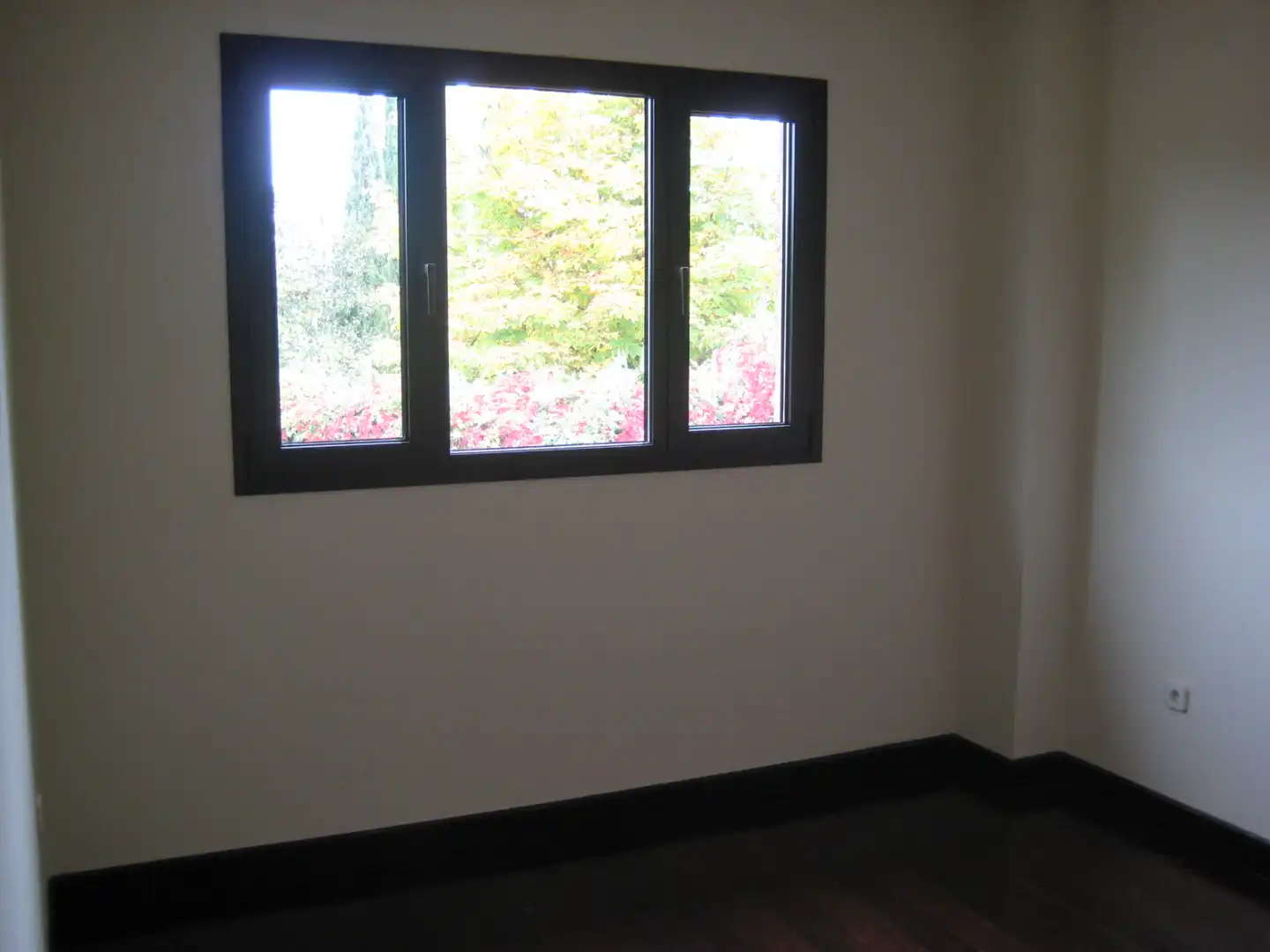 Habitación de Casa o chalet de alquiler en Pozuelo de Alarcón con Aire acondicionado, Jardín privado y Parquet