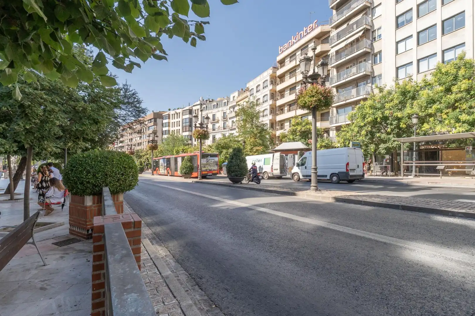 Exterior view of Flat for sale in Granada  with Air Conditioner and Heating