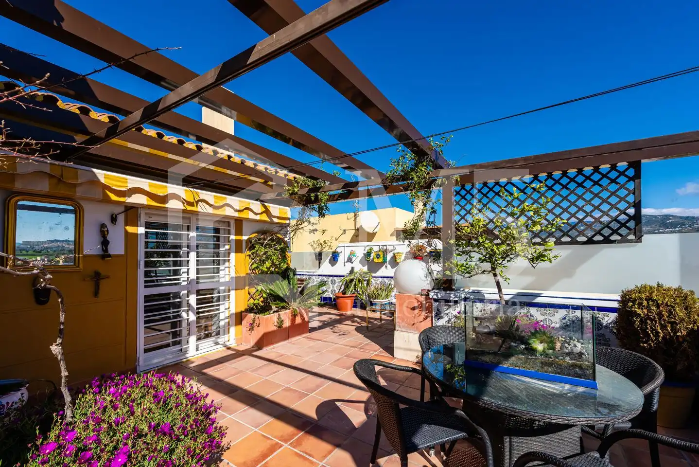 Terrasse von Dachboden zum Verkauf in Vélez-Málaga mit Klimaanlage, Terrasse und Abstellraum