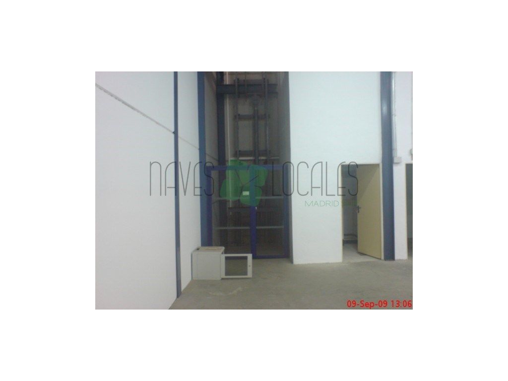 Nau industrial en venda en Leganés