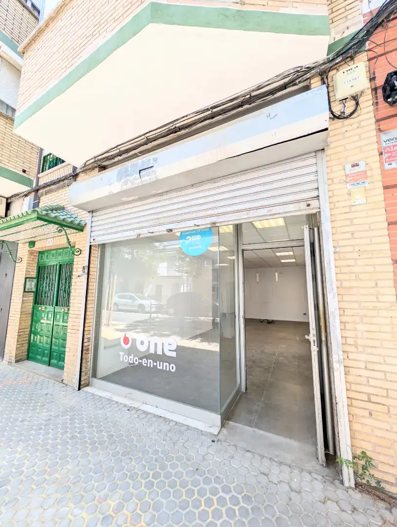 Local de lloguer en Sevilla amb Aire condicionat
