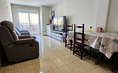 Sala d'estar de Pis en venda en Totana amb Terrassa, Moblat i Rentadora