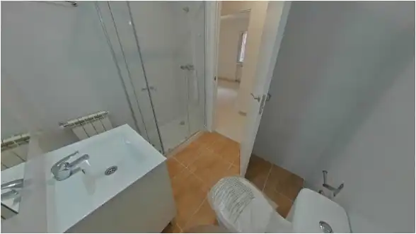 Bany de Pis en venda en Fuenlabrada amb Moblat