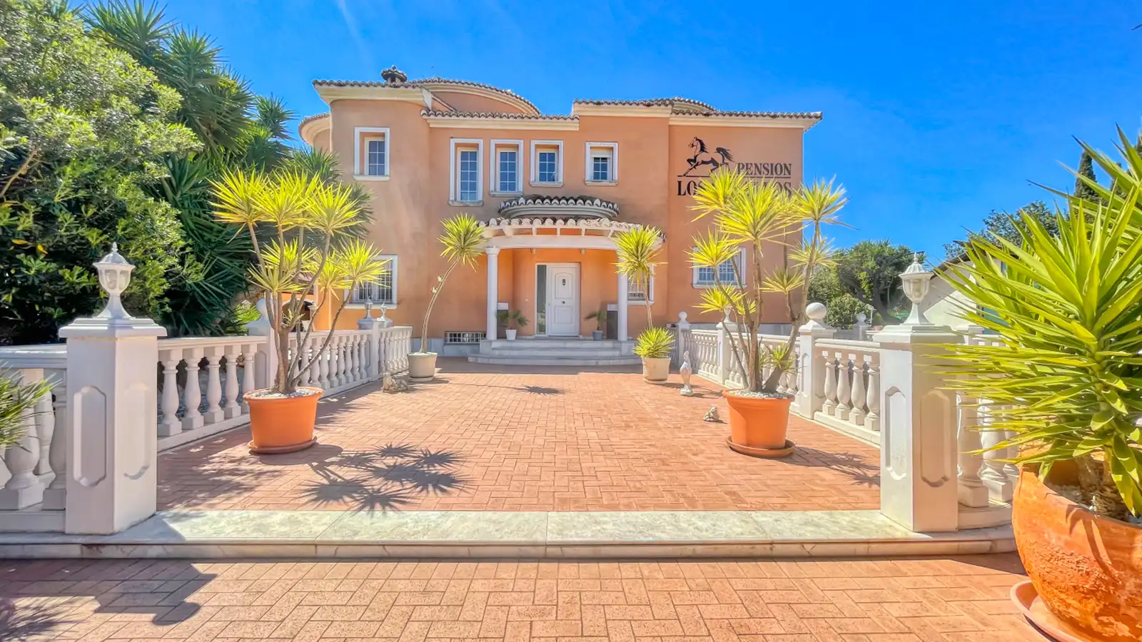 Exterior view of Buildings for sale in Els Poblets