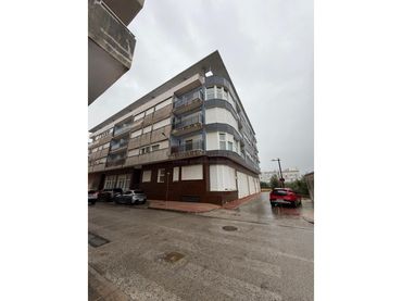 Piso con ascensor en venta en Avenida Constitucio