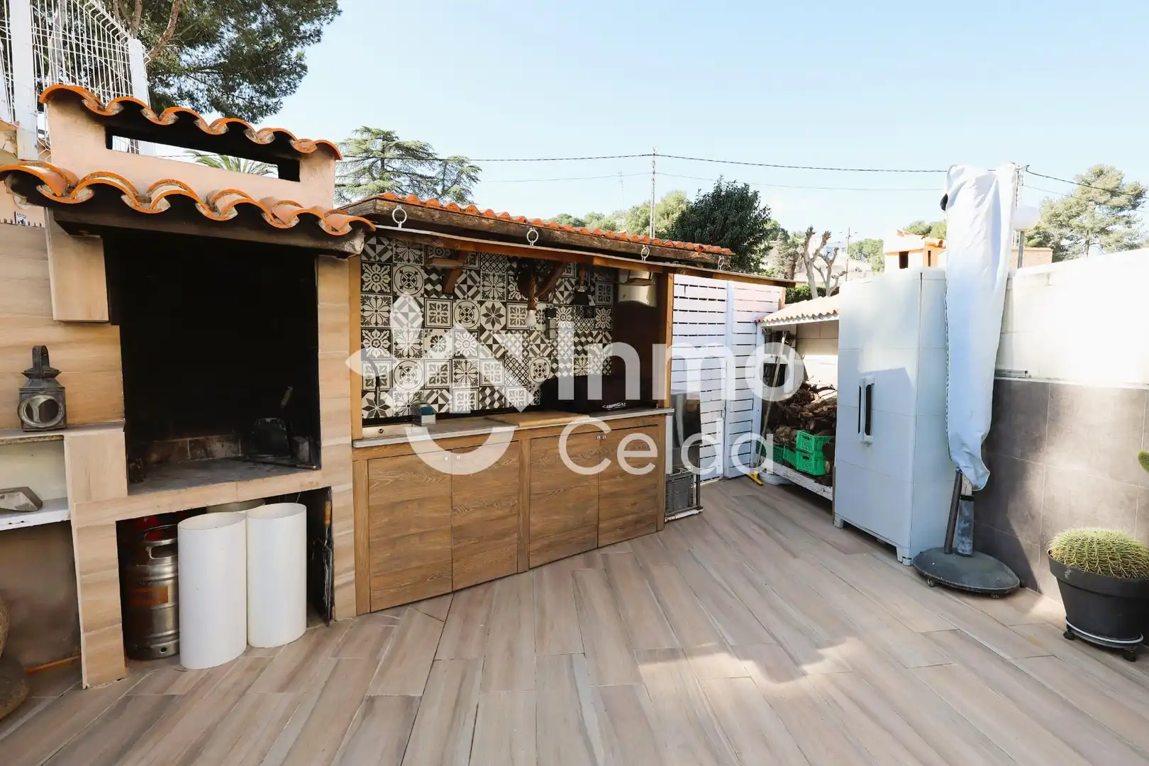 Terraza de Casa adosada en venta en Chiva con Aire acondicionado, Calefacción y Jardín privado