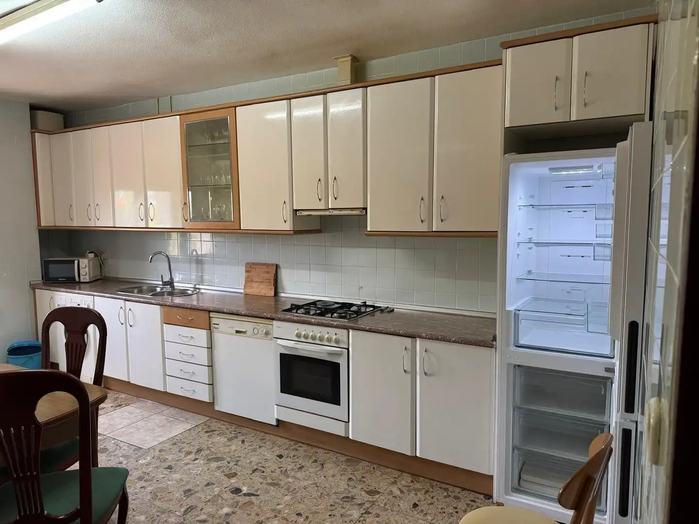 Cuina de Apartament en venda en Medina de Rioseco amb Calefacció, Traster i Moblat