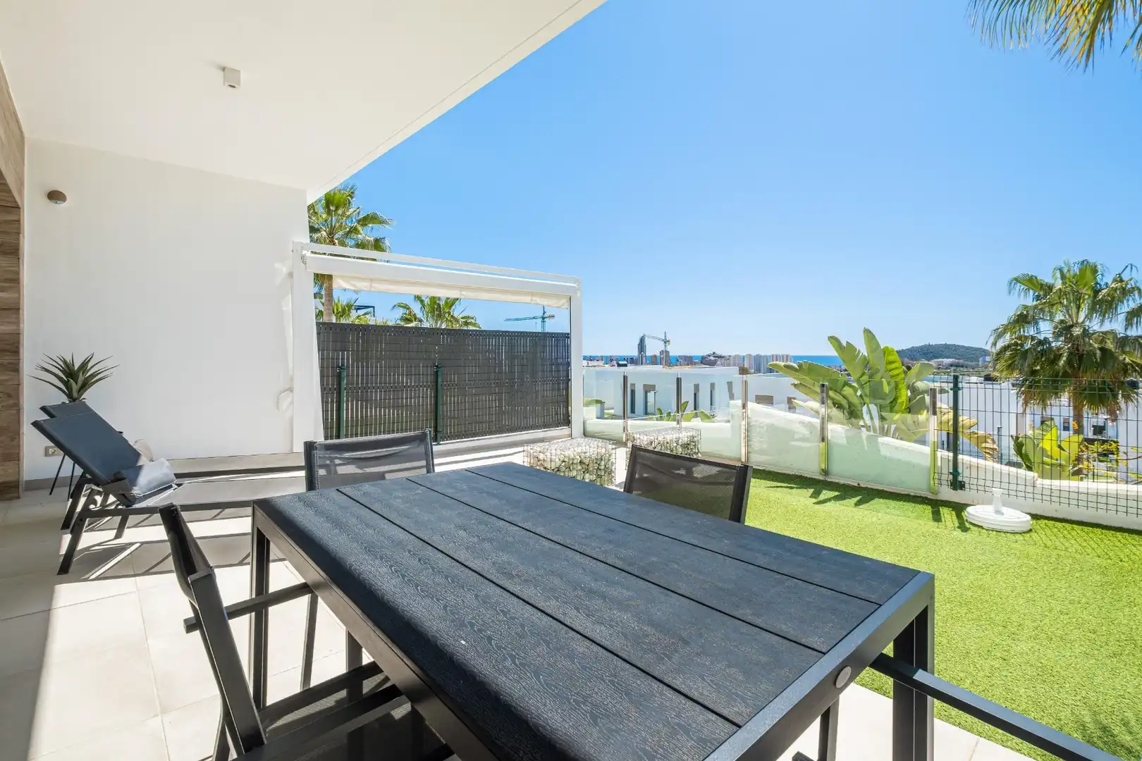 Apartments for rent in Calle Calle Equador, 1, Balcón de Finestrat - Terra Marina