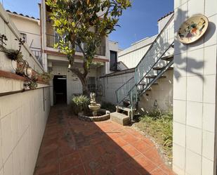 Exterior view of House or chalet for sale in Barberà del Vallès  with Air Conditioner, Heating and Private garden