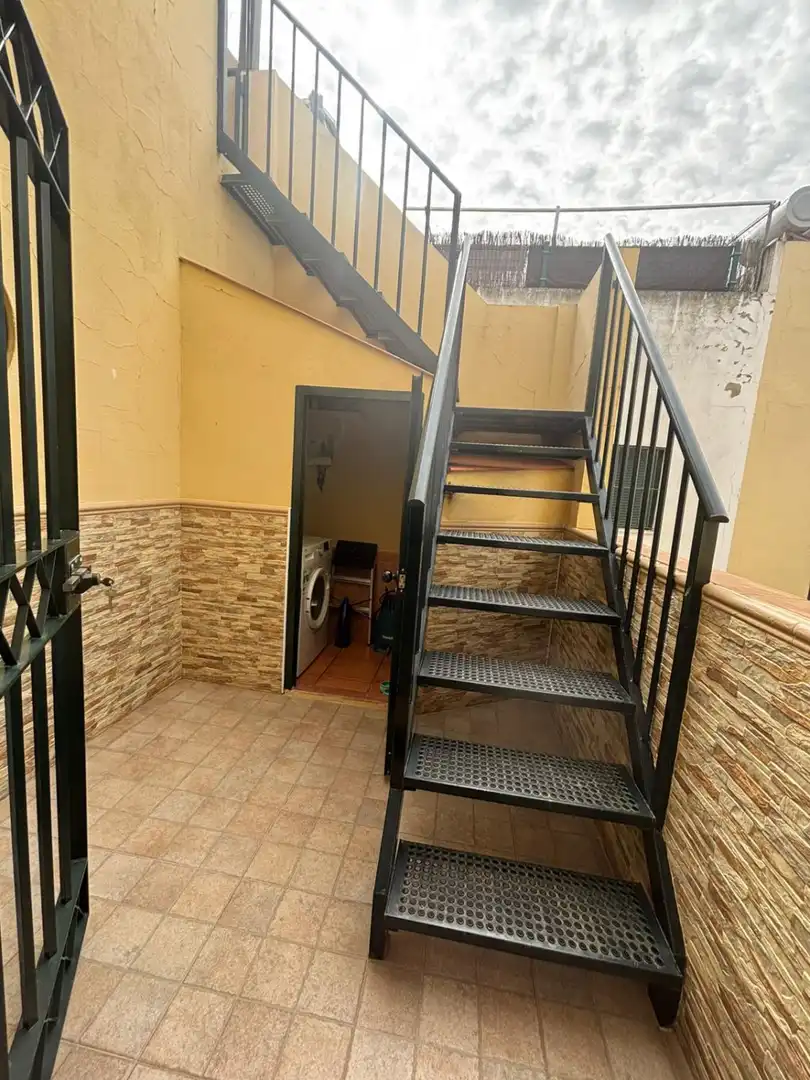 Houses for sale in Alcalá de Guadaira  with Air Conditioner and Terrace