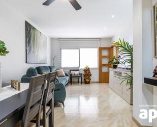 Sala d'estar de Pis en venda en Sabadell amb Aire condicionat i Calefacció
