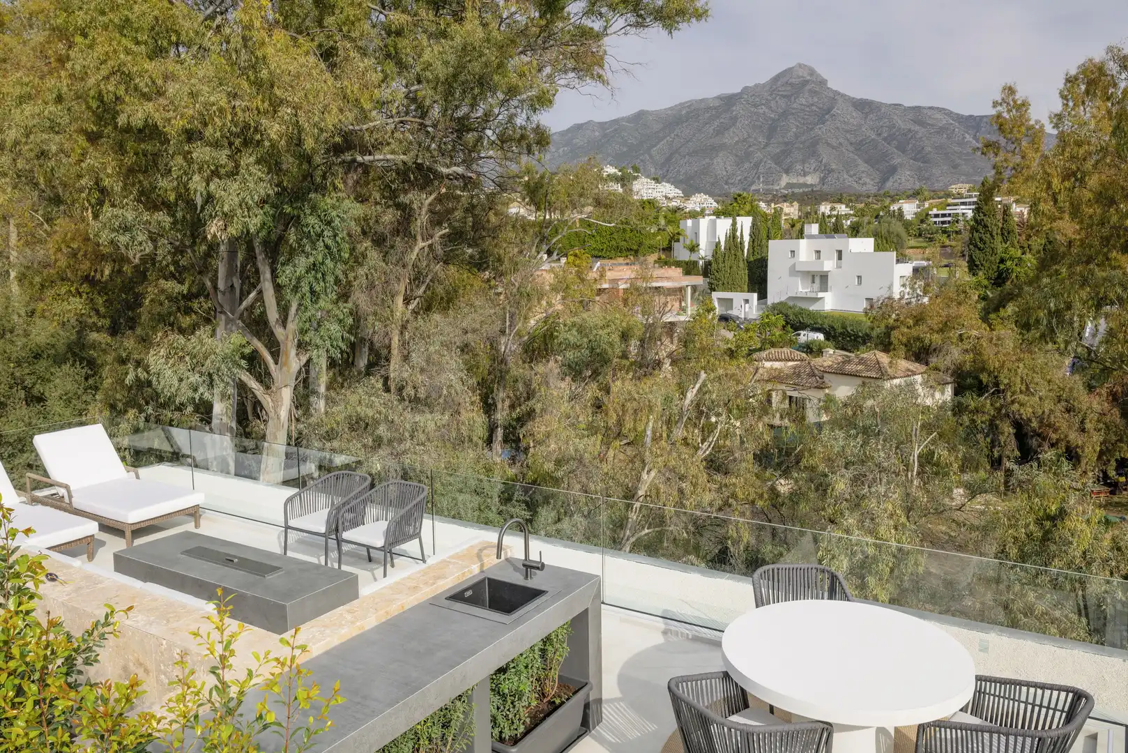 Villa con terrazza in vendita a Nueva Andalucía, imagen 9