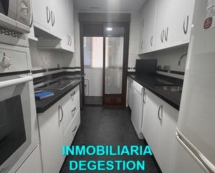 Cuina de Dúplex en venda en Linares amb Aire condicionat, Calefacció i Traster