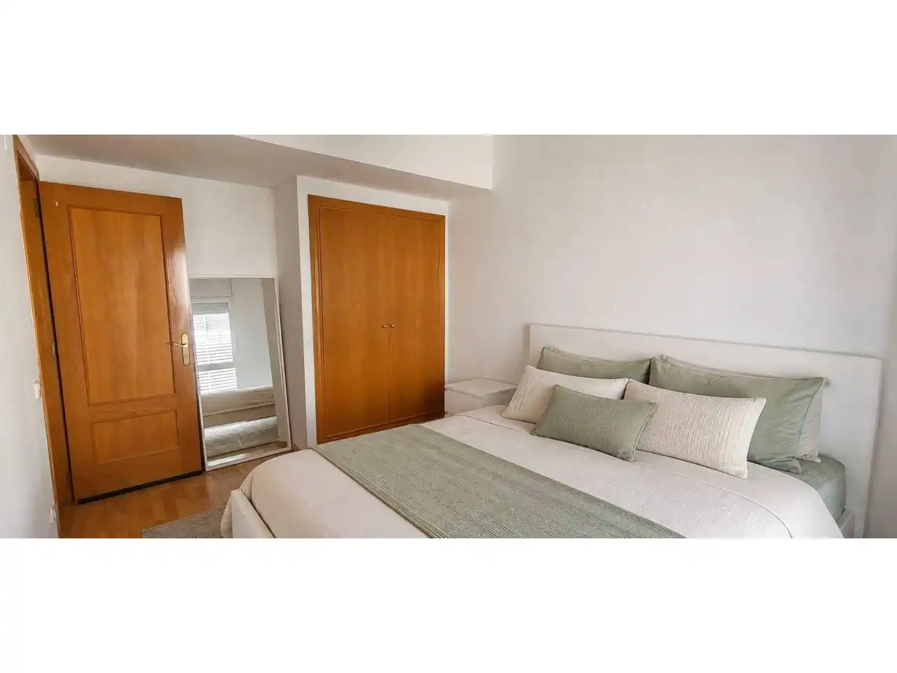 Schlafzimmer von Maisonette zum Verkauf in Girona mit Heizung, Parkett und Balkon