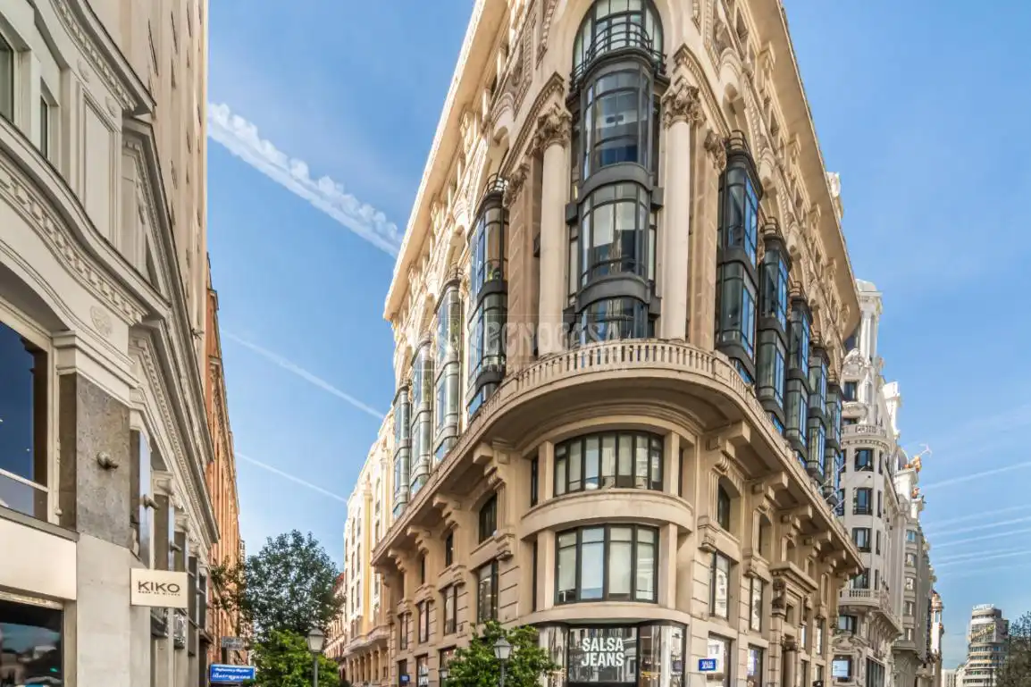 Vista exterior de Piso en venta en Madrid