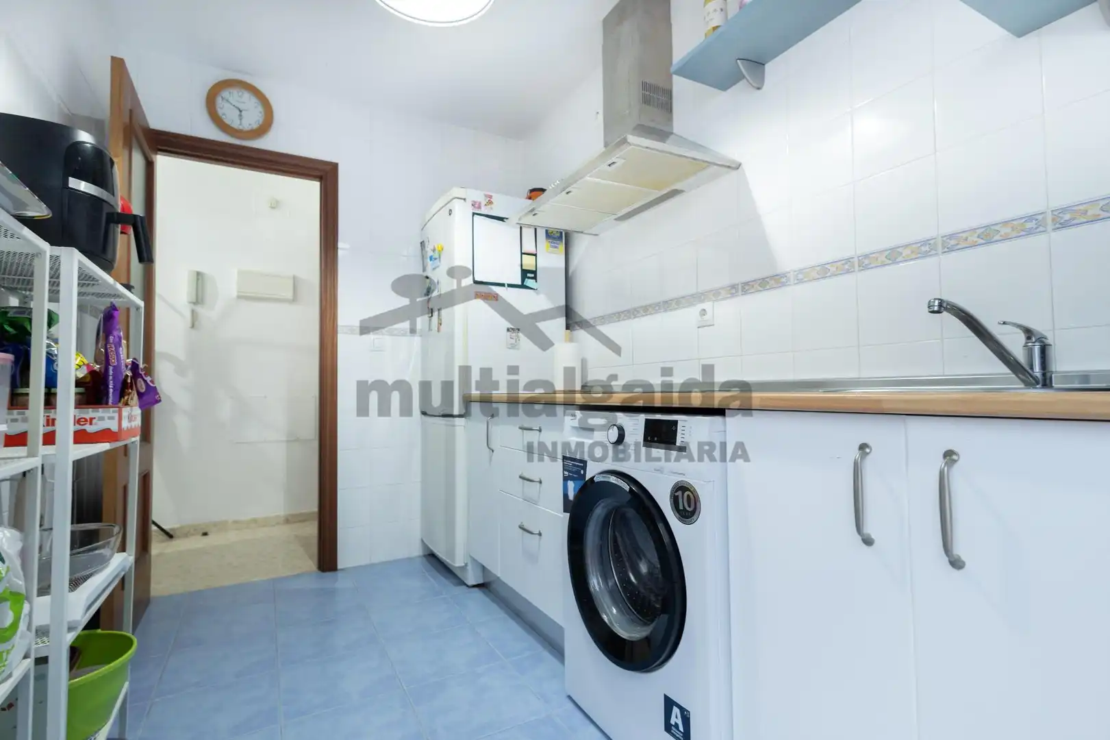 Kitchen of Flat for sale in Sanlúcar de Barrameda  with Storage room
