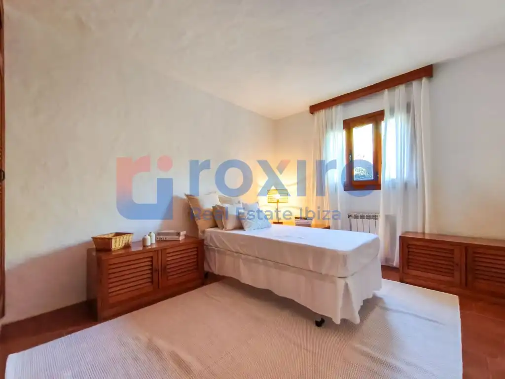 Habitación de Casa o chalet de alquiler en Sant Antoni de Portmany con Jardín privado, Terraza y Piscina
