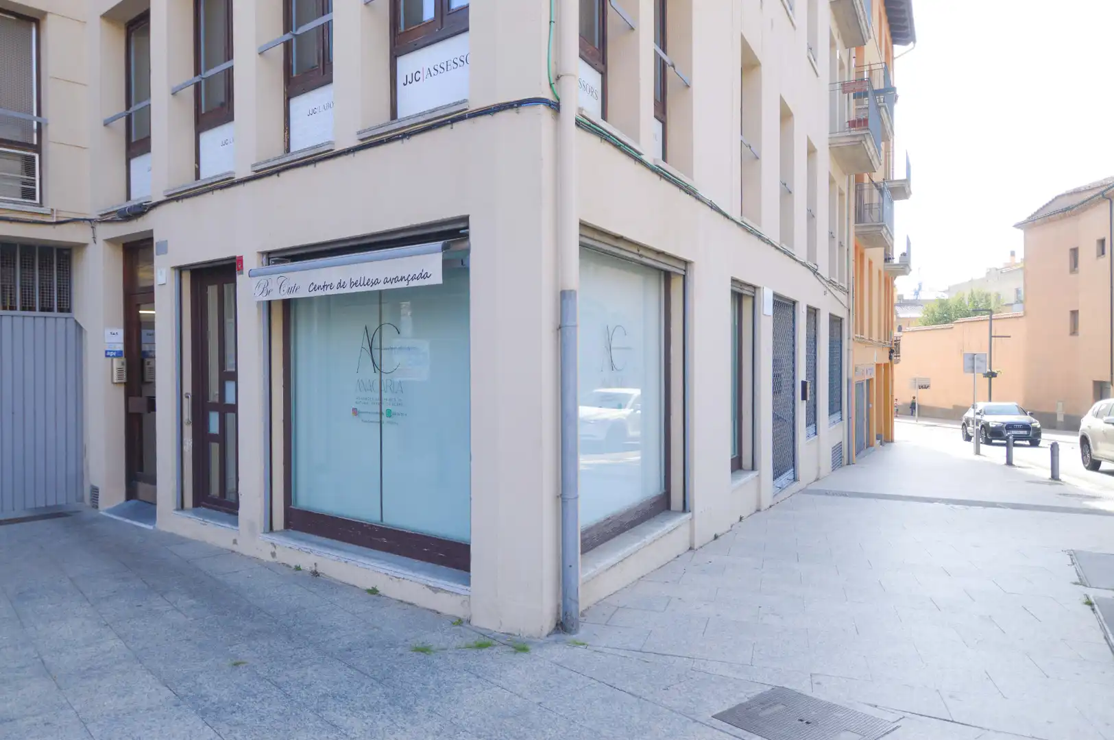 Local comercial en venda a Plaça de Santa Teresa, imagen 2