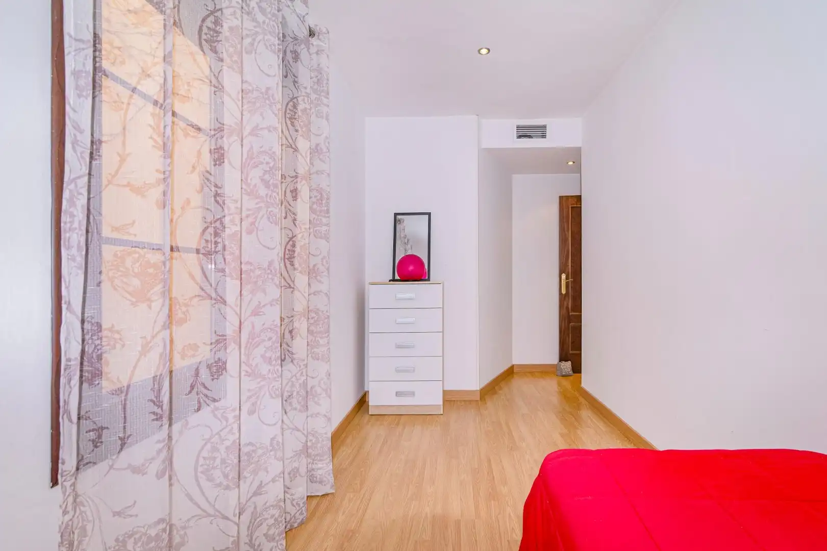 Bedroom of Flat for sale in La Zubia  with Air Conditioner, Heating and Furnished