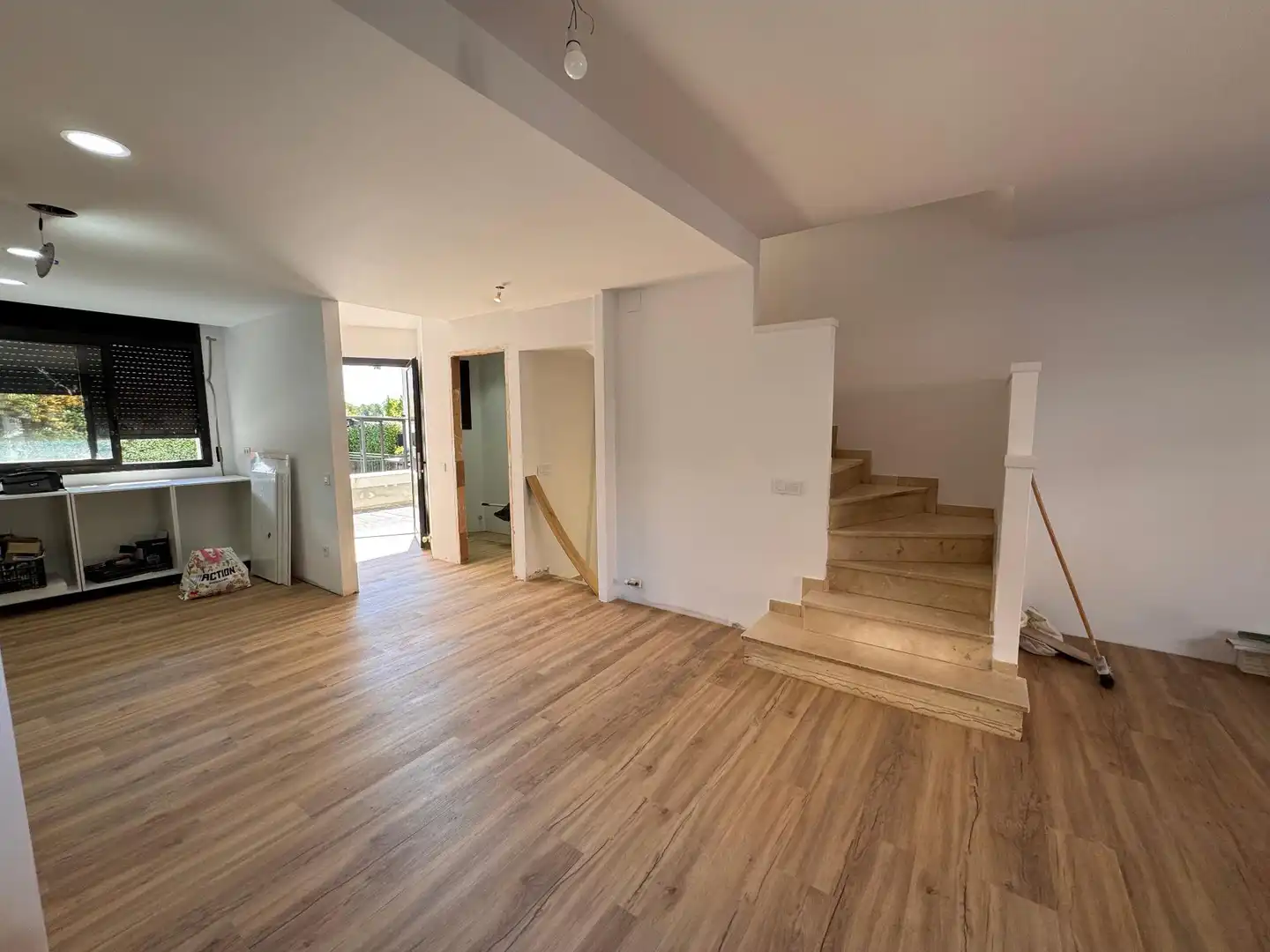 Casa adosada en venta en Cubelles con Aire acondicionado, Terraza y Piscina comunitaria