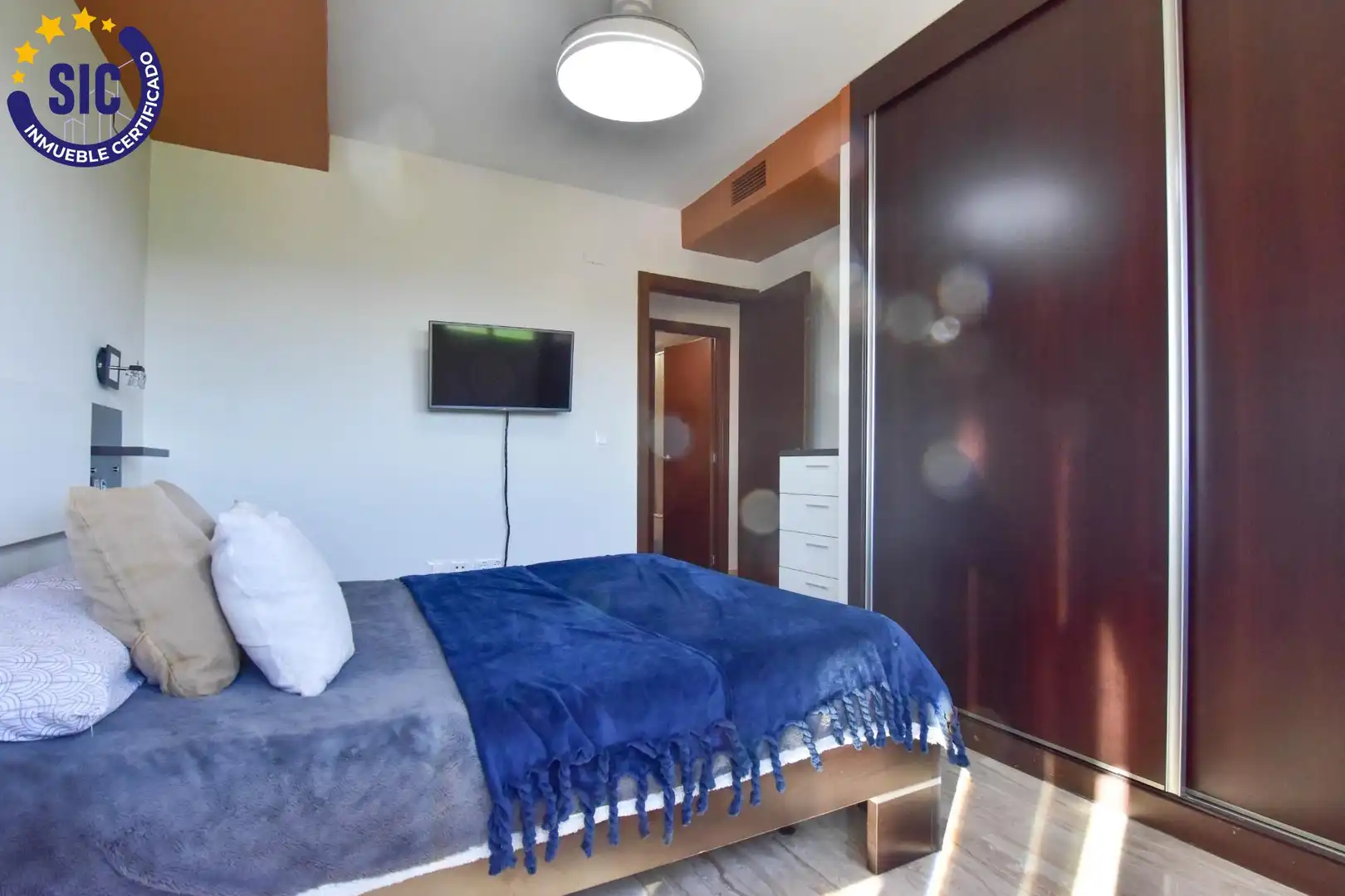 Habitación de Dúplex en venta en Catarroja con Aire acondicionado, Calefacción y Trastero