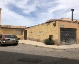 Vista exterior de Casa adosada en venda en Elda