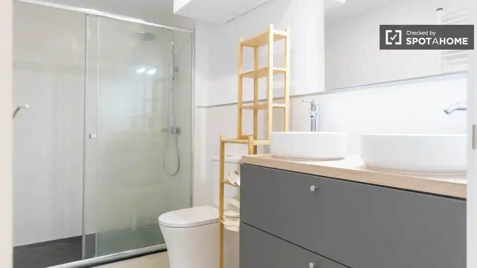 Room in San Isidro