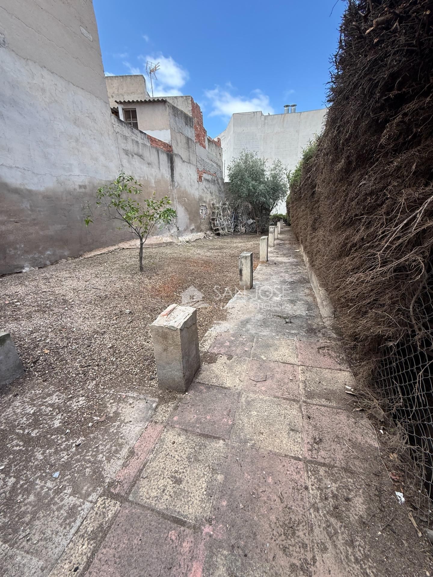 Haus oder Chalet zum Verkauf in Aspe mit Klimaanlage, Privatgarten und Terrasse