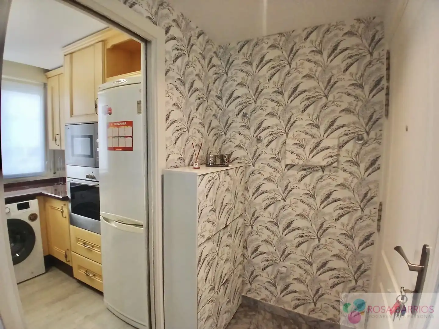 Kitchen of Flat for rent in Marbella  with Terrace, Furnished and Community pool