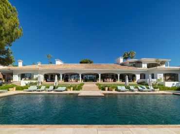 Casa con piscina in vendita a Milla de Oro