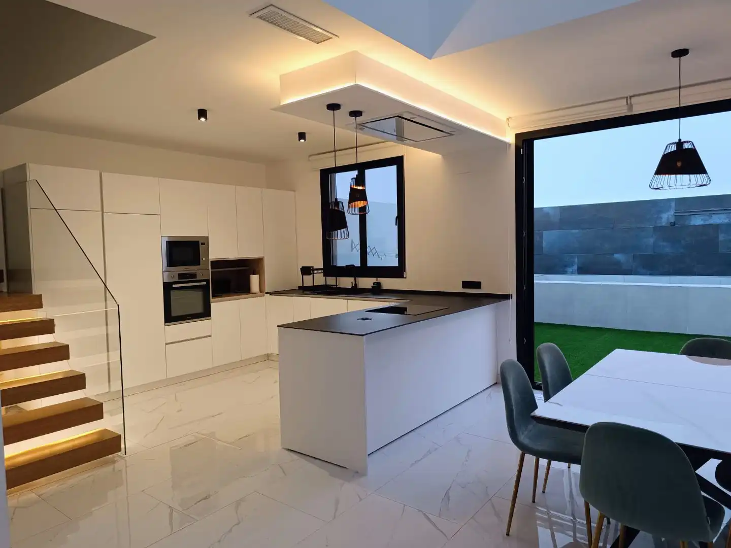 Kitchen of Houses for sale in Zona Universitaria 
