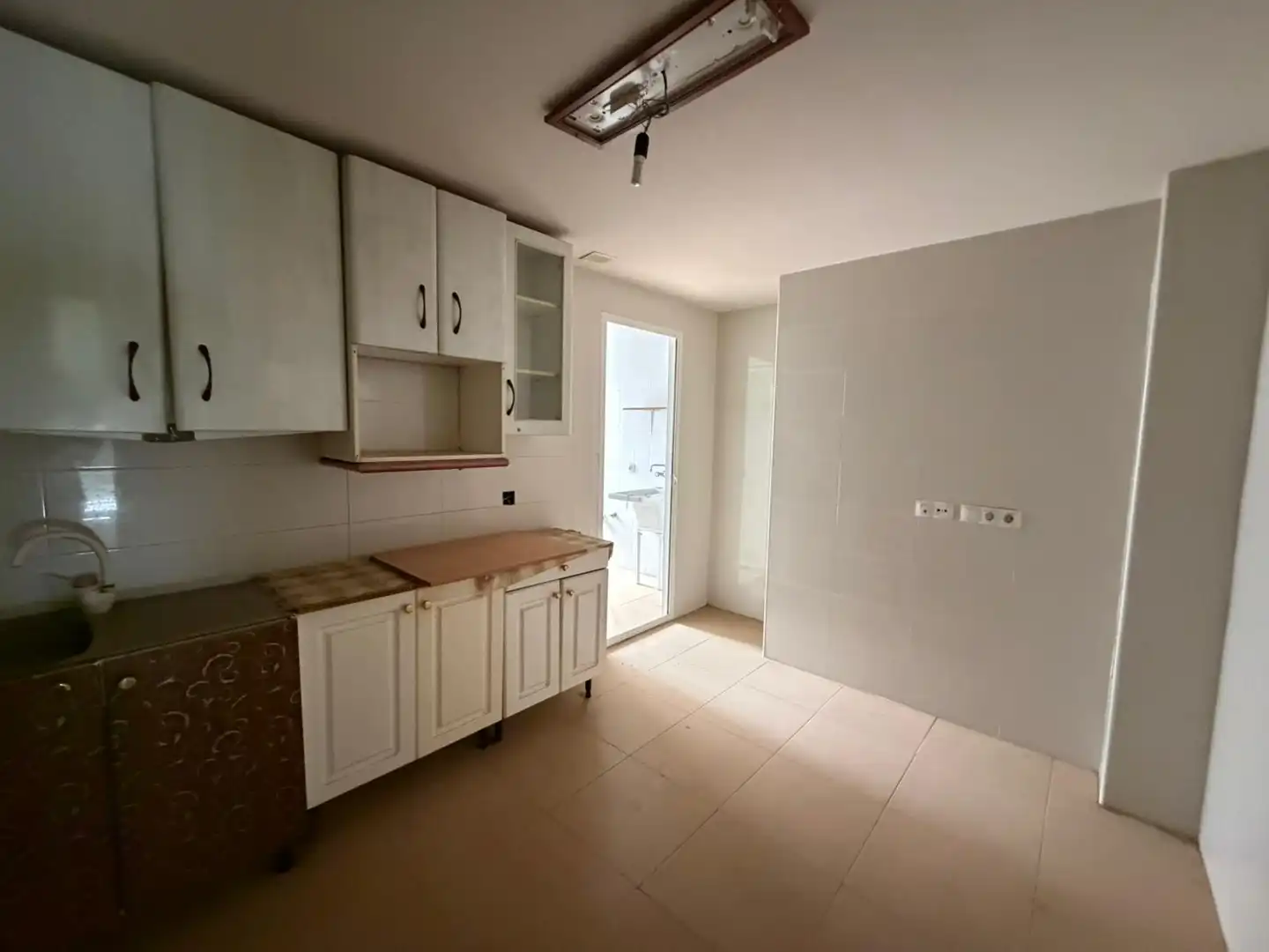 Küche von Wohnung zum Verkauf in Mancha Real mit Abstellraum und Balkon