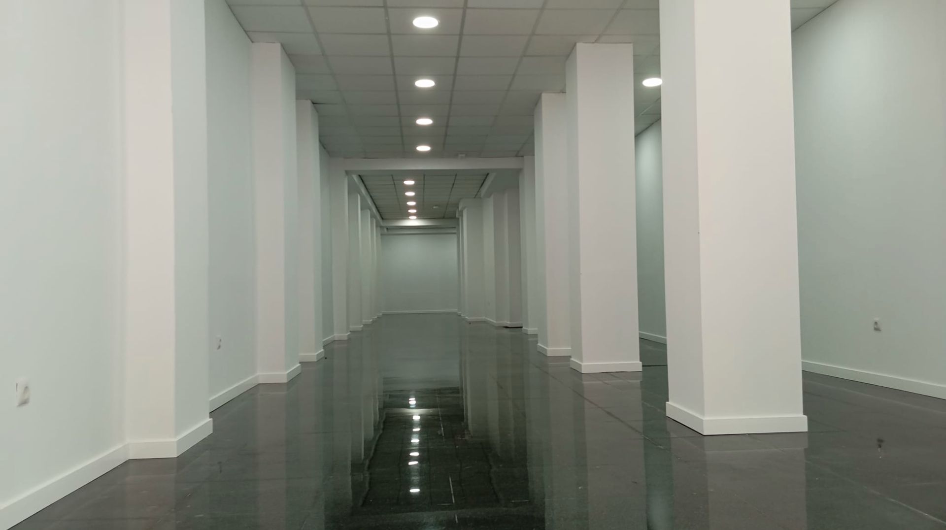 Premises to rent in  Valencia Capital