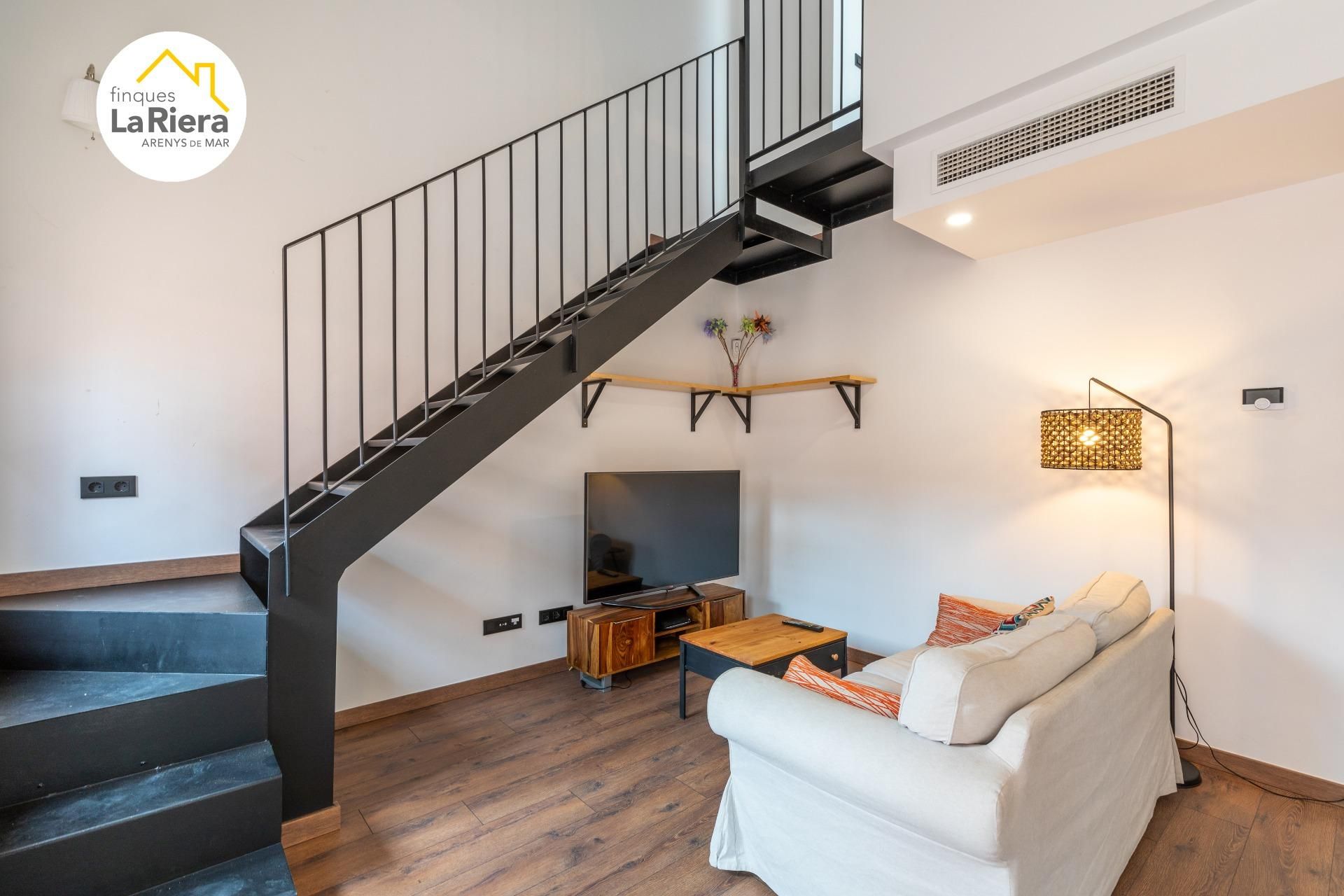 Living room of Flat to rent in Arenys de Mar  with Parquet flooring and Alarm