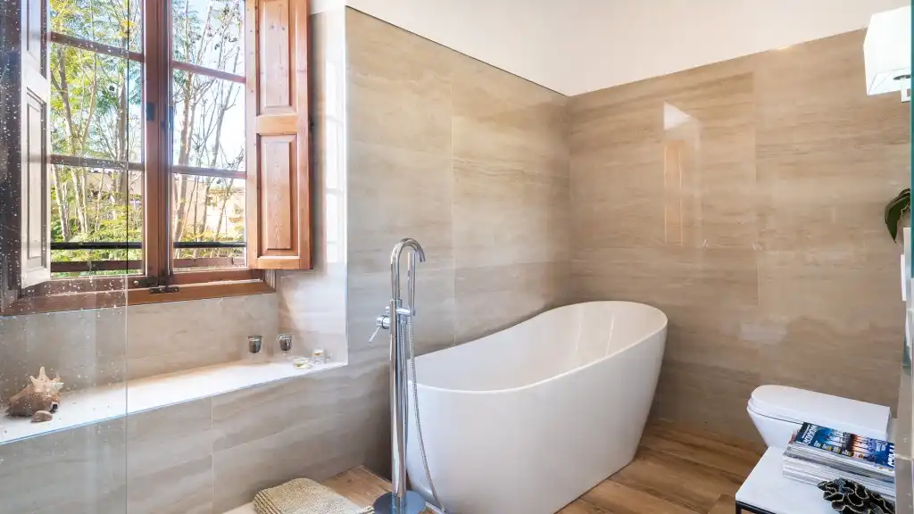 Baño de Finca rústica en venta en  Palma de Mallorca con Aire acondicionado, Jardín privado y Terraza
