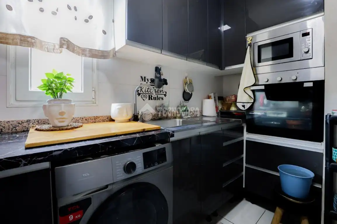 Cocina de Piso en venta en Montcada i Reixac con Terraza