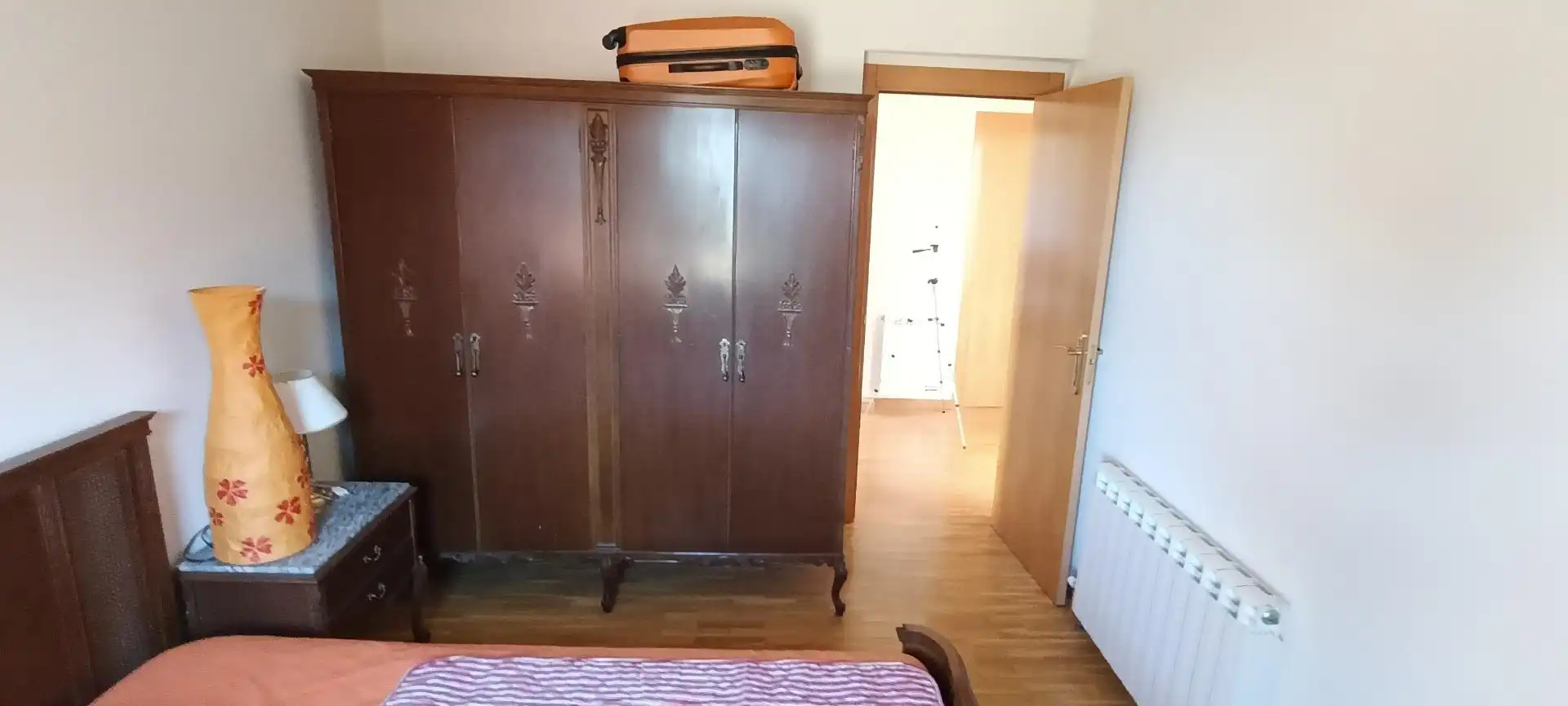 Schlafzimmer von Einfamilien-Reihenhaus zum Verkauf in Cogollos mit Heizung und Privatgarten