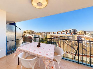 Ático con ascensor en venta en Calle ALFONSO XIII
