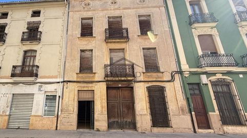 Casa modernista a la venta en Carcaixent  Zona Ambulatorio